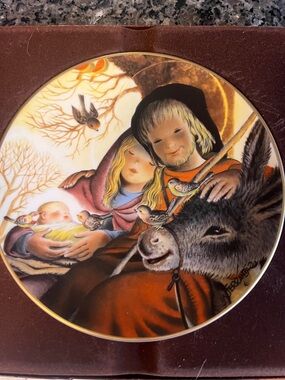 Schmid 'Quiet Reflections' Collector Plate - Festive Illustration